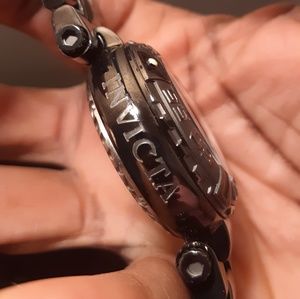 Invicta women's gunmetal abalone aubaqua noma I
